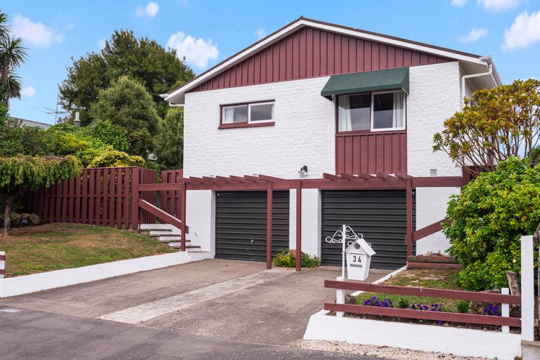 Photo of property in 34 Munro Street, Redwood, Christchurch, 8051