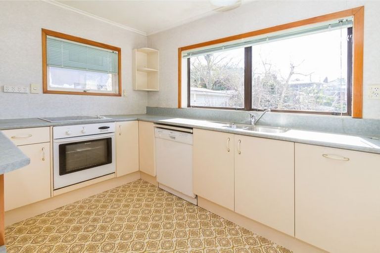 Photo of property in 27 Mcrae Road, Mount Wellington, Auckland, 1060