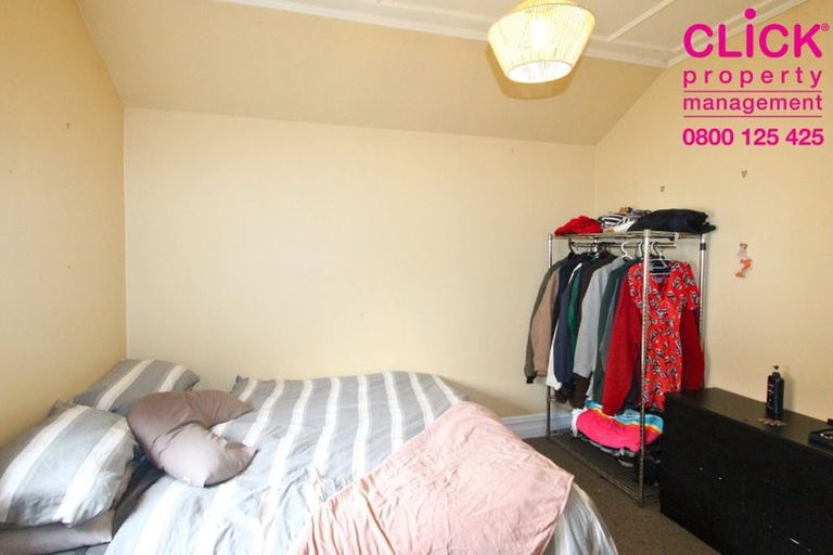 Photo of property in 30 Norfolk Street, Saint Clair, Dunedin, 9012