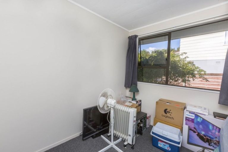 Photo of property in 15b Amber Grove, Birchville, Upper Hutt, 5018