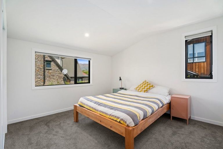 Photo of property in 137 Meadowstone Drive, Wanaka, 9305