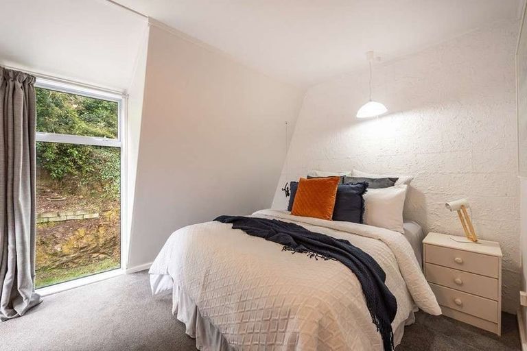 Photo of property in 36a Ranelagh Street, Karori, Wellington, 6012