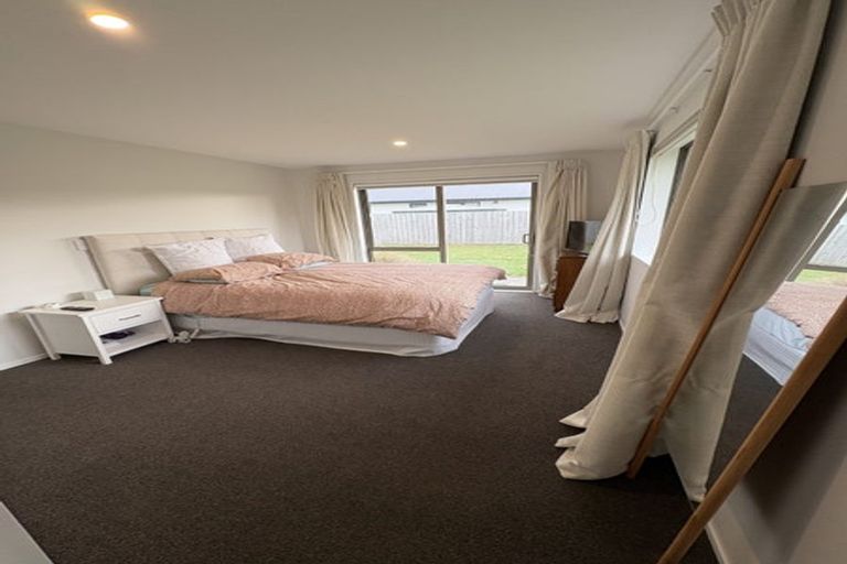 Photo of property in 33 Cressy Place, Darfield, 7510