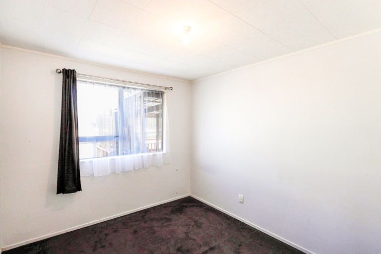 Photo of property in 3 Harding Place, Feilding, 4702