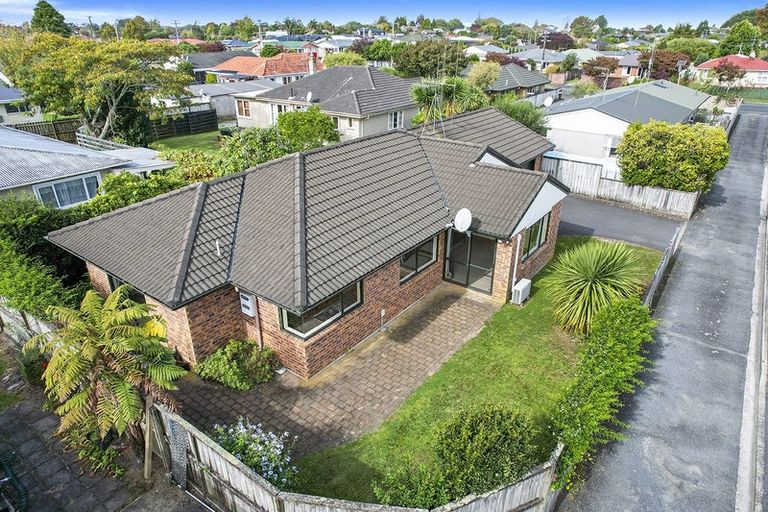Photo of property in 59 Vardon Road, St Andrews, Hamilton, 3200