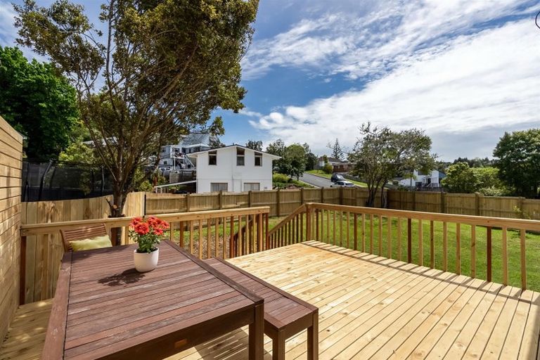 Photo of property in 1/126 Stredwick Drive, Torbay, Auckland, 0630