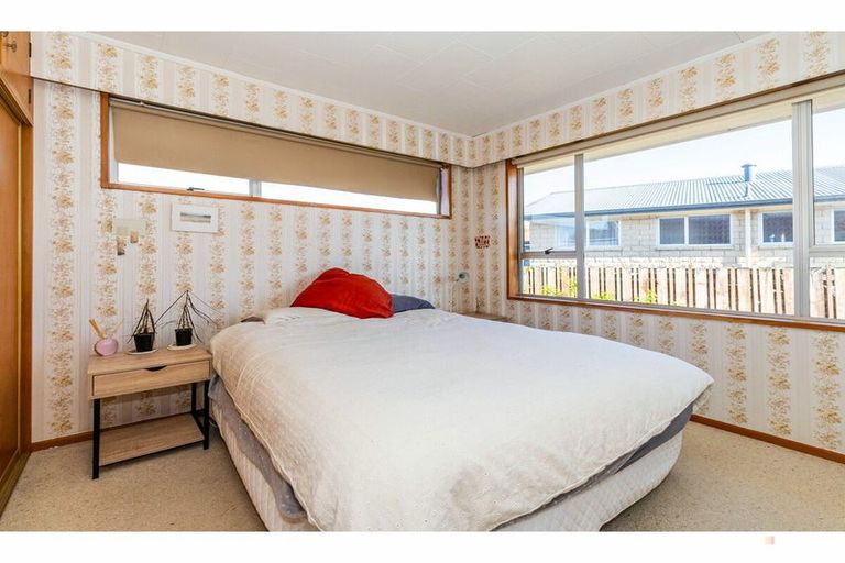 Photo of property in 16 Flatman Crescent, Geraldine, 7930