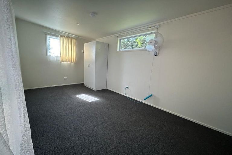 Photo of property in 17 Kora Avenue, Ranui, Auckland, 0612