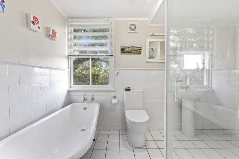 Photo of property in 29b North Terrace, Kelburn, Wellington, 6012
