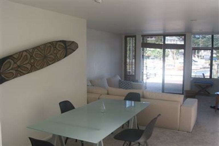 Photo of property in 2/12 Craig Road, Milford, Auckland, 0620