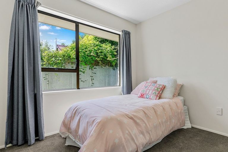 Photo of property in 74 Newnham Street, Rangiora, 7400