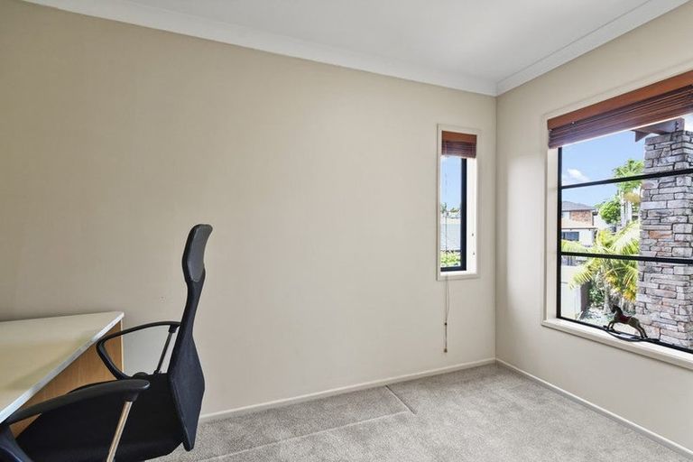 Photo of property in 12 Phoenicia Court, The Gardens, Auckland, 2105