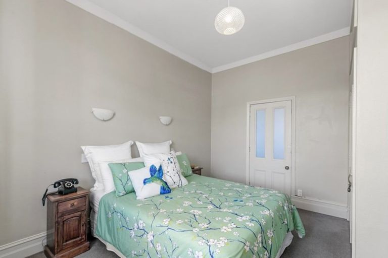 Photo of property in 105 Karori Road, Karori, Wellington, 6012