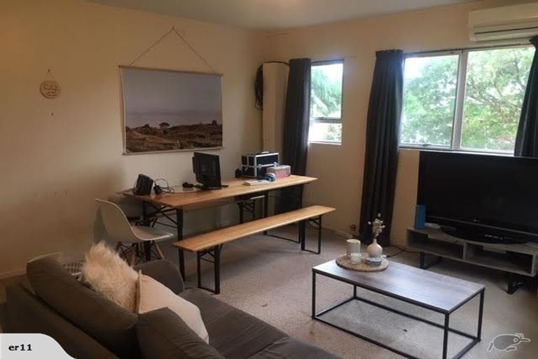 Photo of property in 18 Cooneys Drive, Matua, Tauranga, 3110