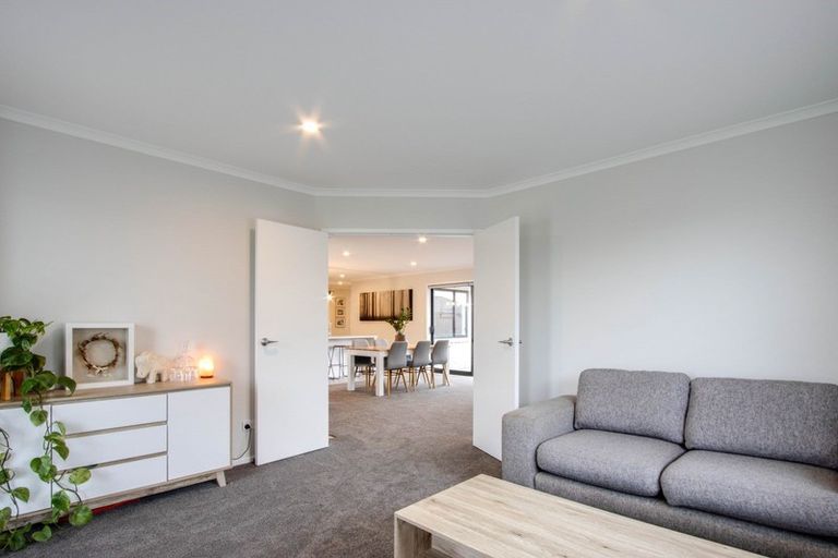 Photo of property in 10 Hikawera Drive, Frimley, Hastings, 4120