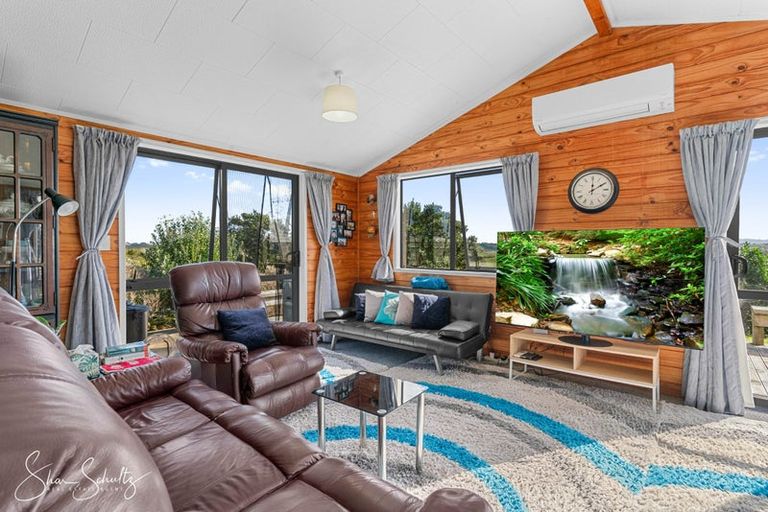 Photo of property in 133 Wearmouth Road, Paparoa, 0571