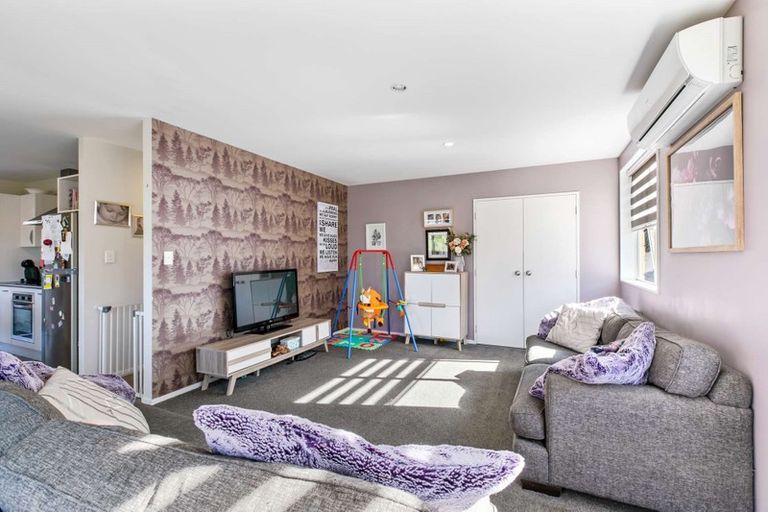 Photo of property in 24 Bayview Park Lane, Orewa, 0931