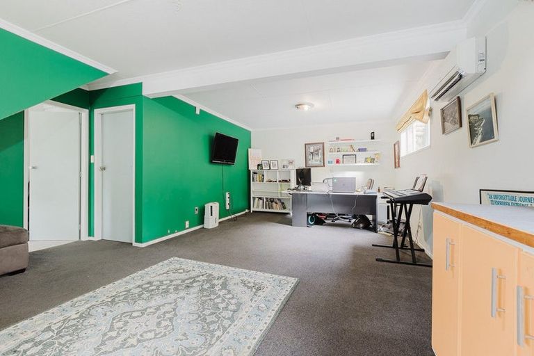 Photo of property in 12 Titoki Street, Lansdowne, Masterton, 5810