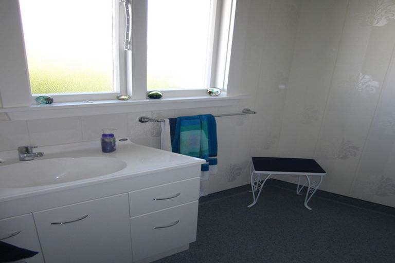 Photo of property in 37 Orbell Street, Highfield, Timaru, 7910