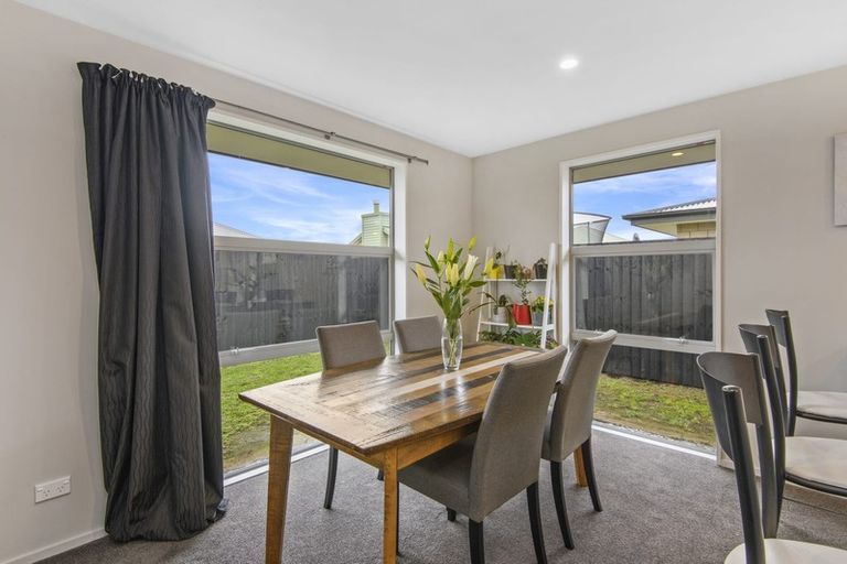 Photo of property in 30 Andesite Drive, Rolleston, 7614