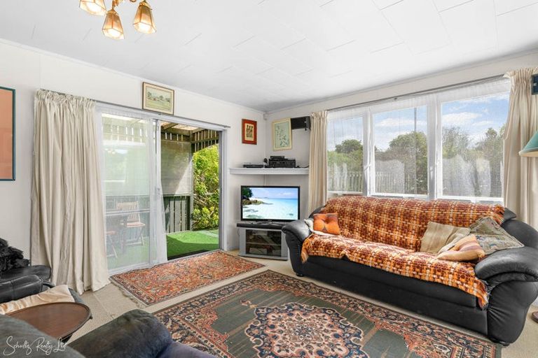 Photo of property in 8 Depot Road, Paparoa, 0571