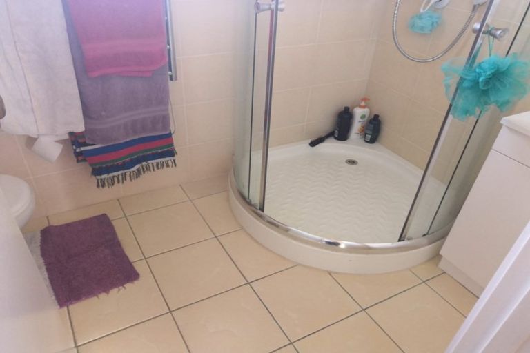 Photo of property in 3 Northpark Avenue, Northpark, Auckland, 2013