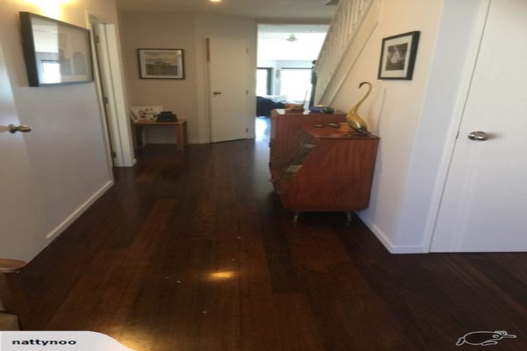 Photo of property in 9a Beach Haven Road, Beach Haven, Auckland, 0626