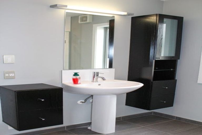 Photo of property in 15a Tenby Street, Moeraki, Palmerston, 9482