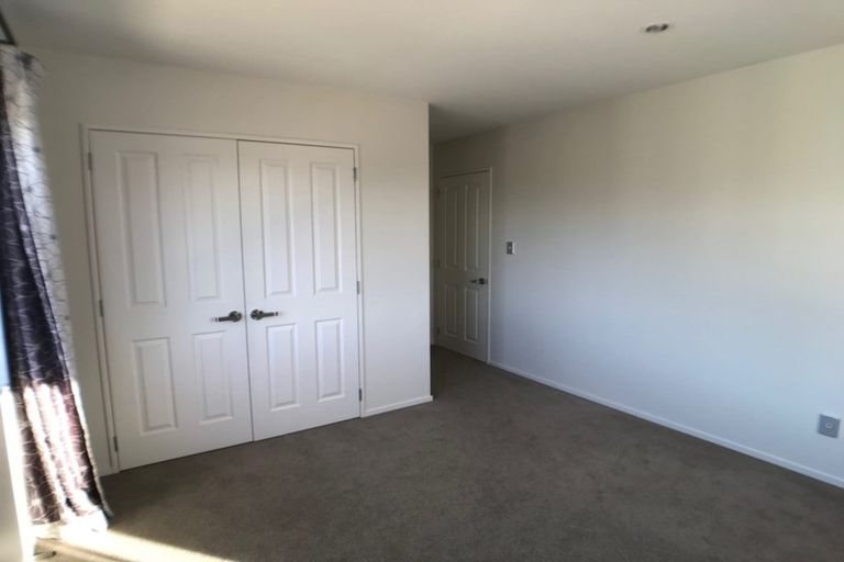 Photo of property in 79 Deep Creek Road, Waiake, Auckland, 0630