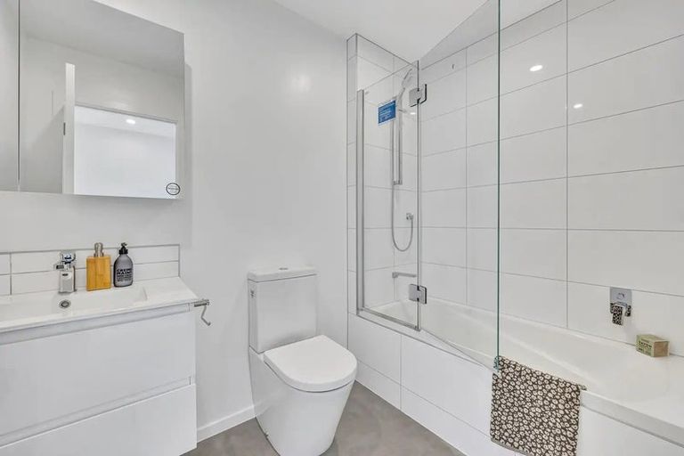 Photo of property in 125 Ngae Place, Mangere East, Auckland, 2024