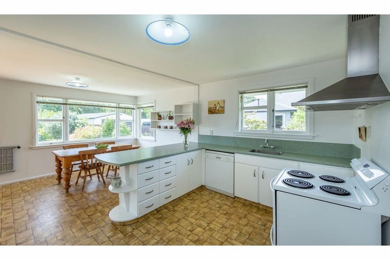 Photo of property in 273 Centaurus Road, Hillsborough, Christchurch, 8022