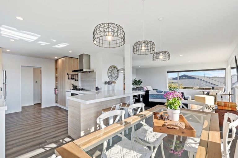 Photo of property in 9 Norwich Avenue, Spotswood, New Plymouth, 4310