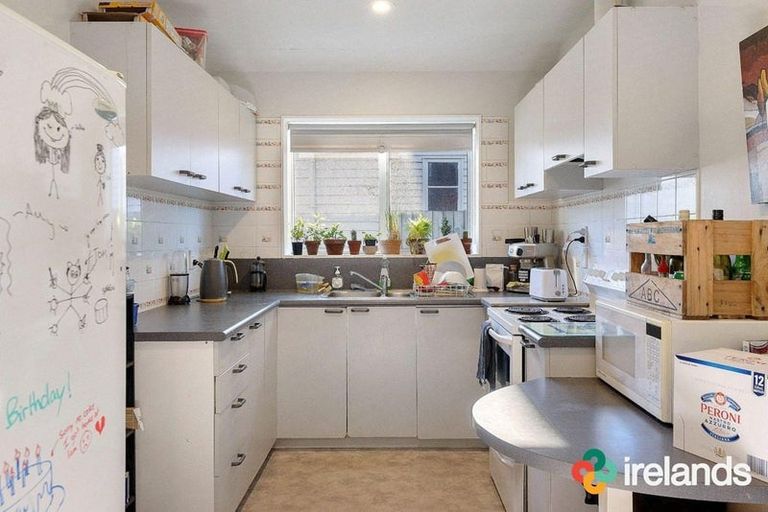 Photo of property in 2 Tara Street, Riccarton, Christchurch, 8041