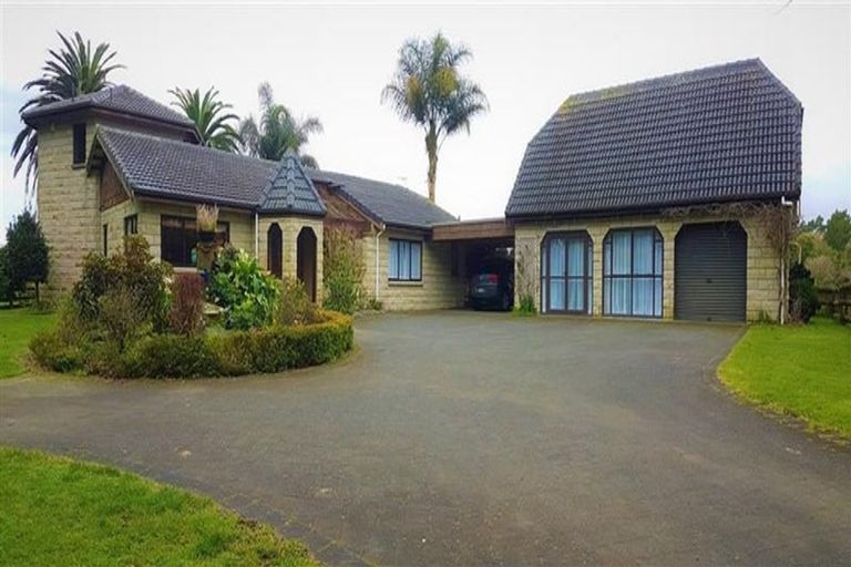 Photo of property in 72 Derbyshire Lane, Karaka, Papakura, 2580