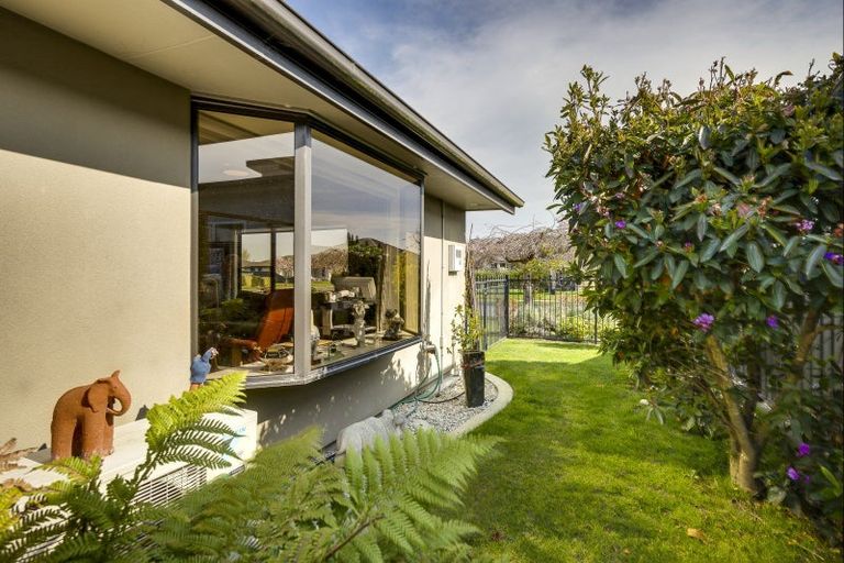 Photo of property in 18 Arbuckle Road, Frimley, Hastings, 4120