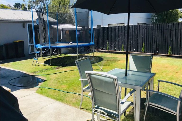 Photo of property in 472 Bower Avenue, Parklands, Christchurch, 8083