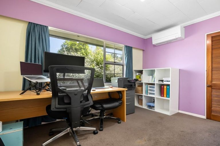 Photo of property in 28 Gurney Road, Kelson, Lower Hutt, 5010