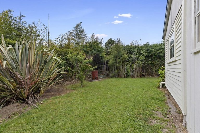 Photo of property in 13 No 1 Road, Te Puke, 3119