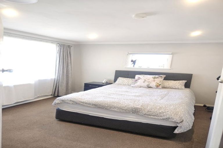 Photo of property in 34 Seddon Street, Wallaceville, Upper Hutt, 5018