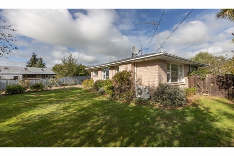 Photo of property in 27 Hororata Road, Hororata, Darfield, 7572