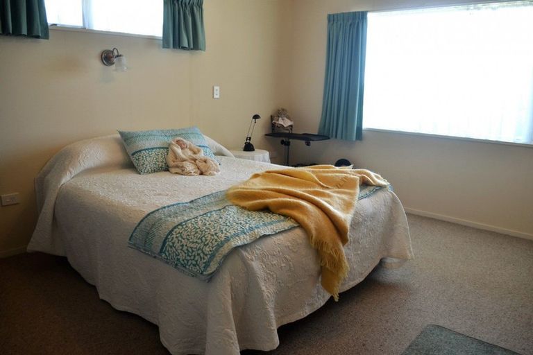 Photo of property in 26 Oakleigh Crescent, Oamaru North, Oamaru, 9400