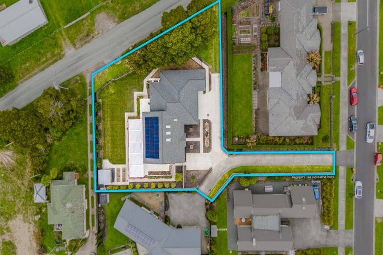 Photo of property in 4 Parlane Drive, Huapai, Kumeu, 0810