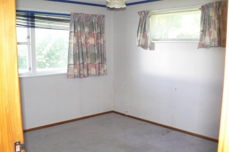 Photo of property in 296 Main Road, Tawa, Wellington, 5028