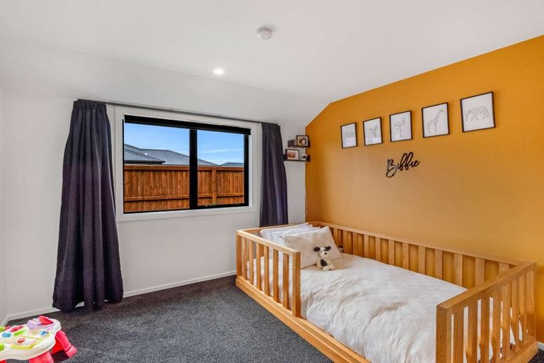 Photo of property in 18 Amur Crescent, Rolleston, 7615