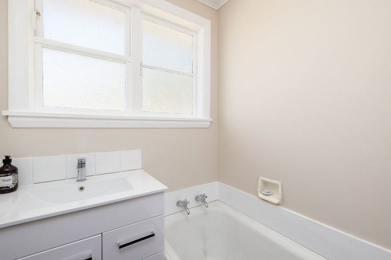 Photo of property in 250 Bayview Road, Diamond Harbour, 8972