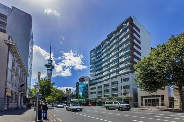 Photo of property in Fiore On Hobson Apartments, 801/152 Hobson Street, Auckland Central, Auckland, 1010