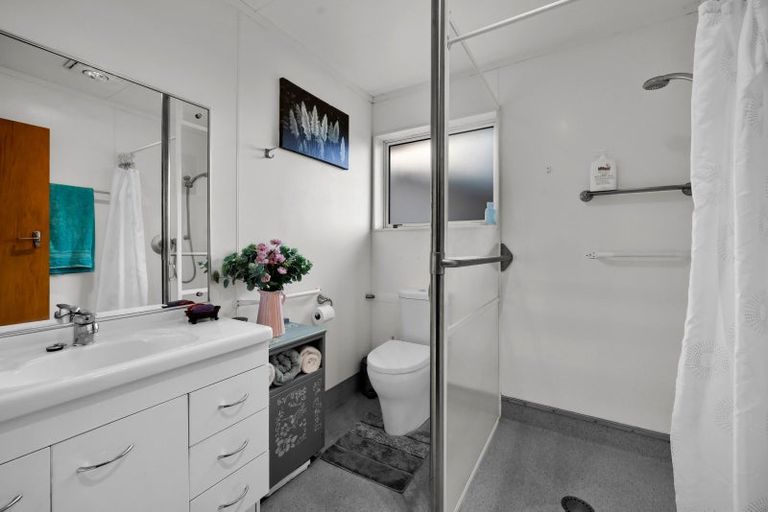 Photo of property in 24b Surrey Street, Hawera, 4610