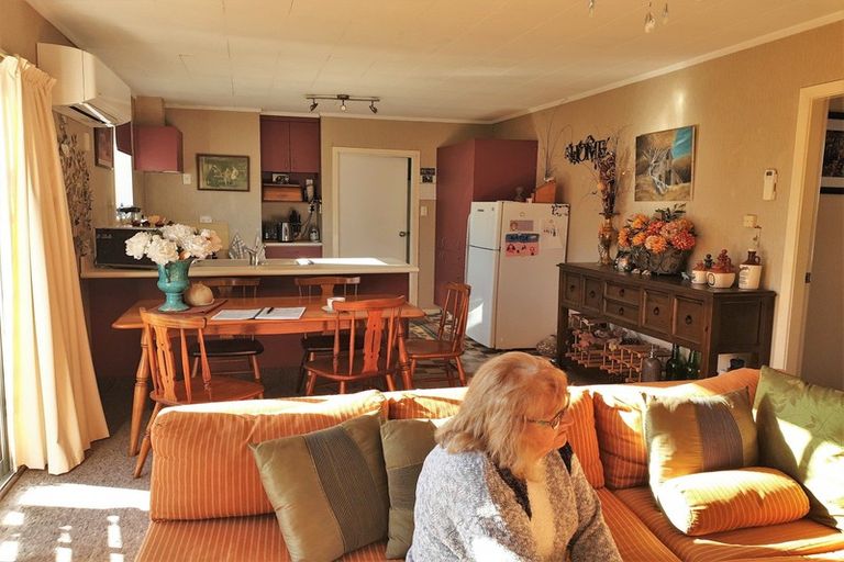 Photo of property in 15a Brougham Street, Westport, 7825