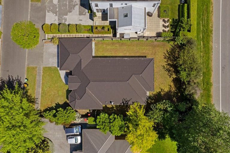 Photo of property in 6 Creedon Glen, Casebrook, Christchurch, 8051