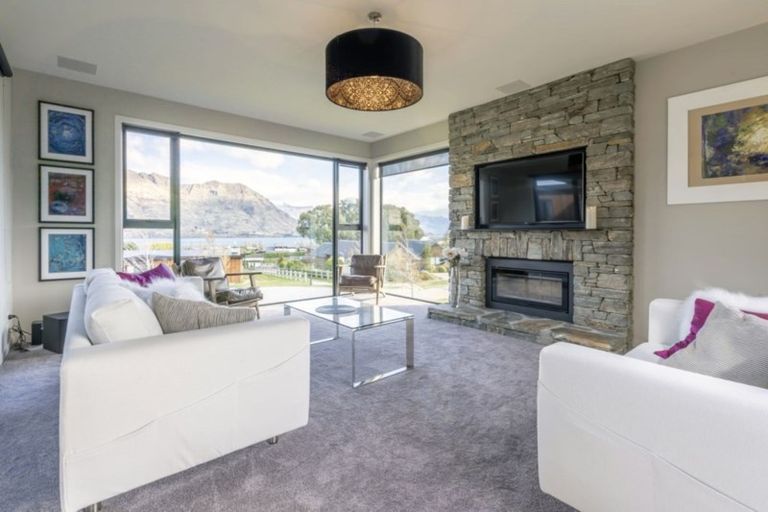 Photo of property in 3 Westview Road, Wanaka, 9305